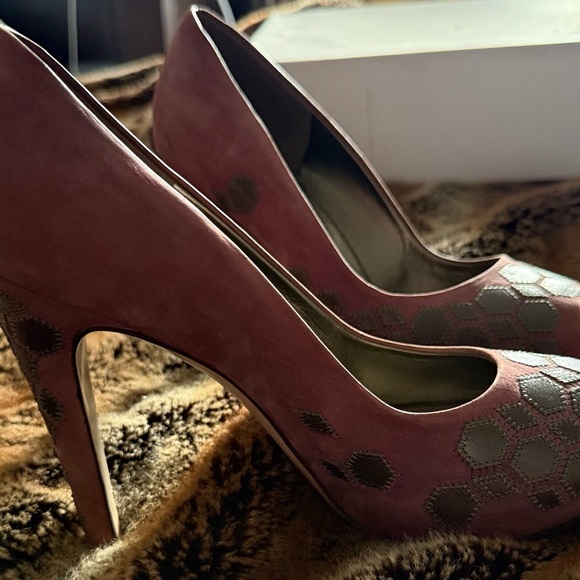 Ferragamo suede peep toe heels - Picture 5 of 5